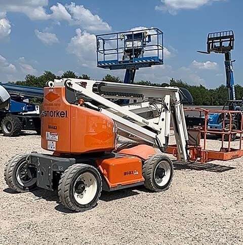 2017 Snorkel AB46JE-6