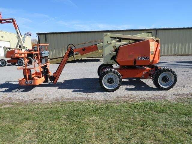 2018 JLG 340AJ