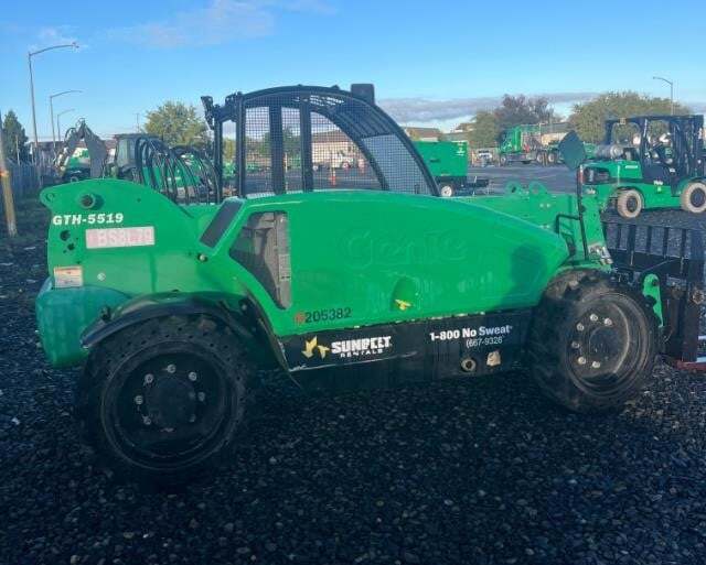 2016 Genie GTH-5519-4