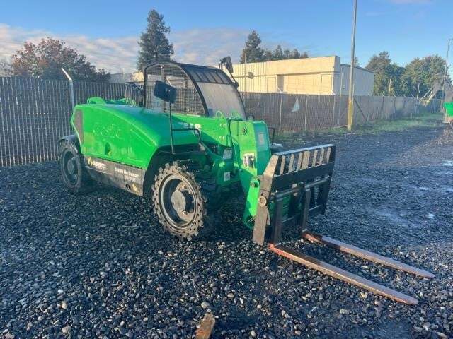 2016 Genie GTH-5519-5