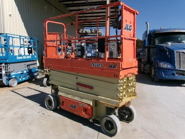 2018 JLG 2632ES-2