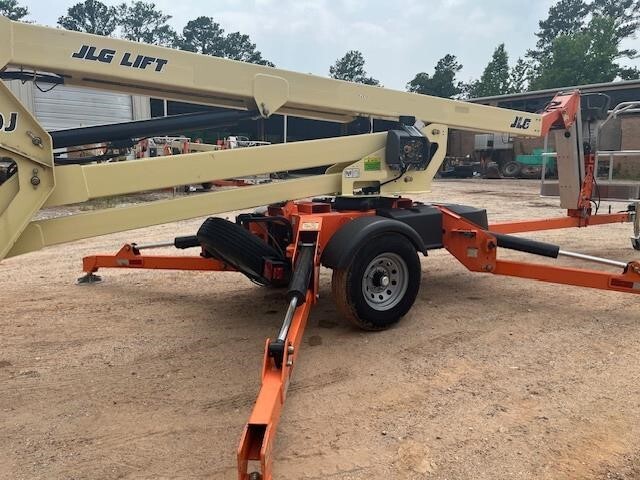 2018 JLG T500J-4