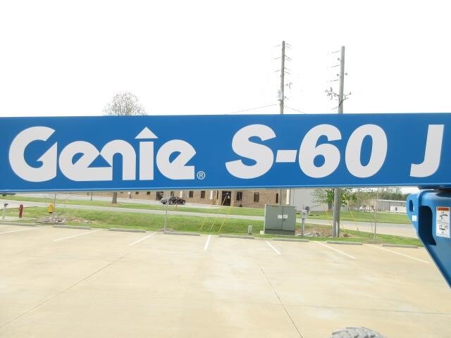 2024 Genie S-60J-28