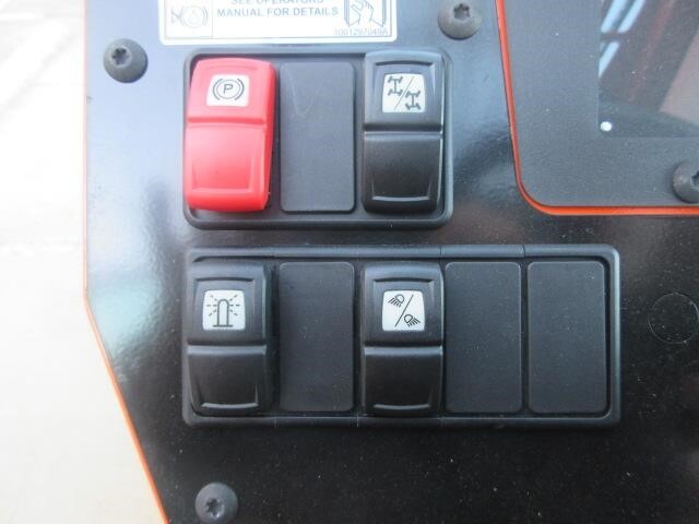 2025 SkyTrak 8042-26