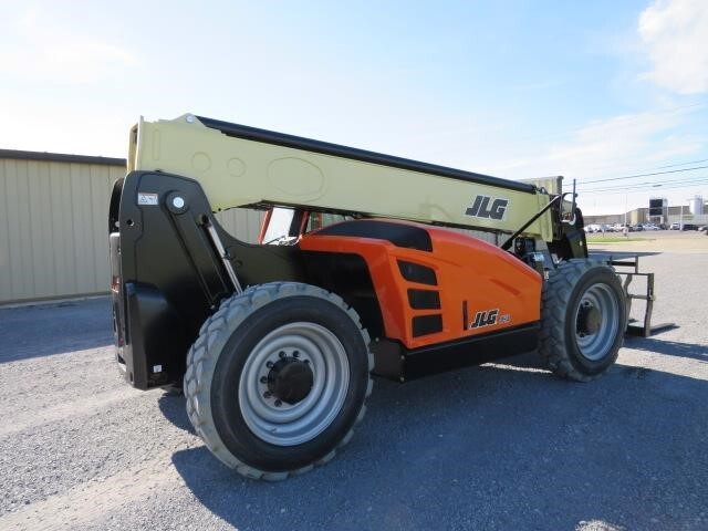2025 JLG 943-4