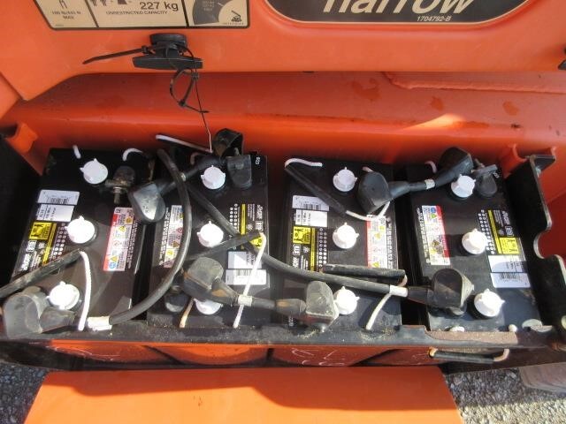 2017 JLG E400AJPN-14