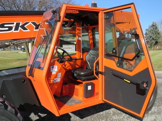 2025 SkyTrak 6042-18