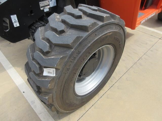 2025 SkyTrak 6042-14