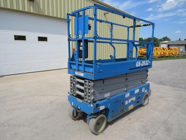 2017 Genie GS-2632-8