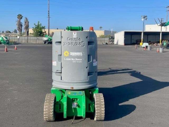 2016 Genie Z-30/20N RJ-4