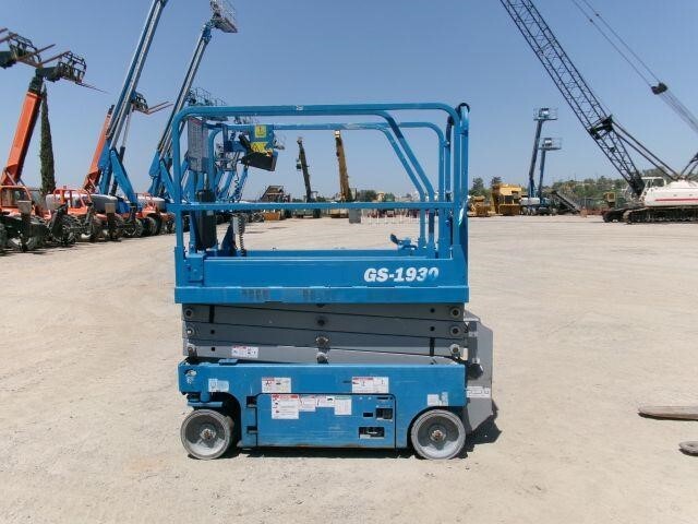 2018 Genie GS-1930-4