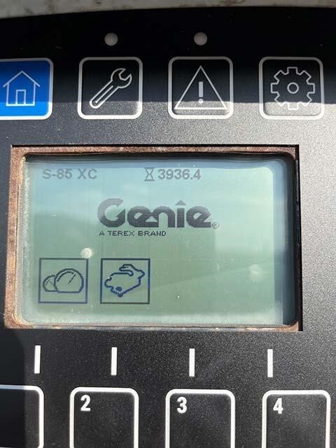 2018 Genie S-85XC-17