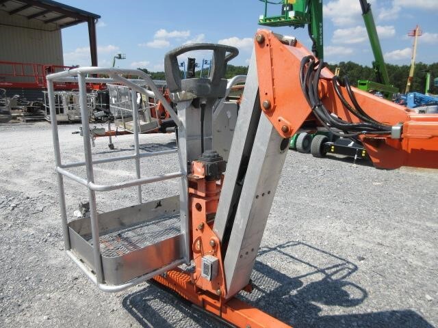 2018 JLG T500J-8