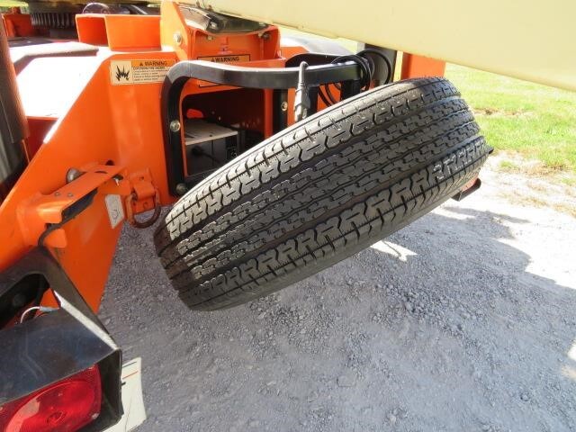 2018 JLG T500J-13