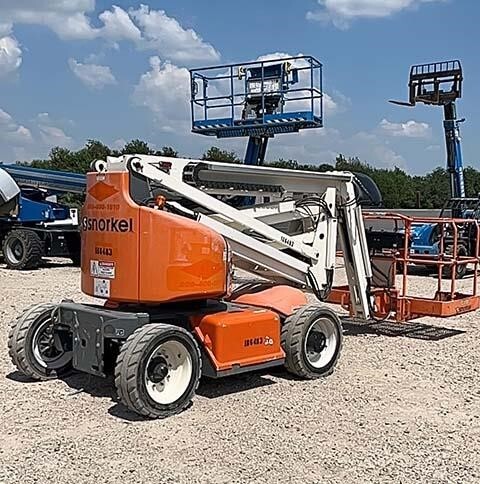 2017 Snorkel AB46JE-6