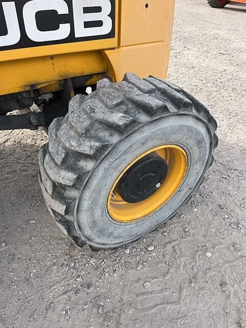 2019 JCB 930-4-12