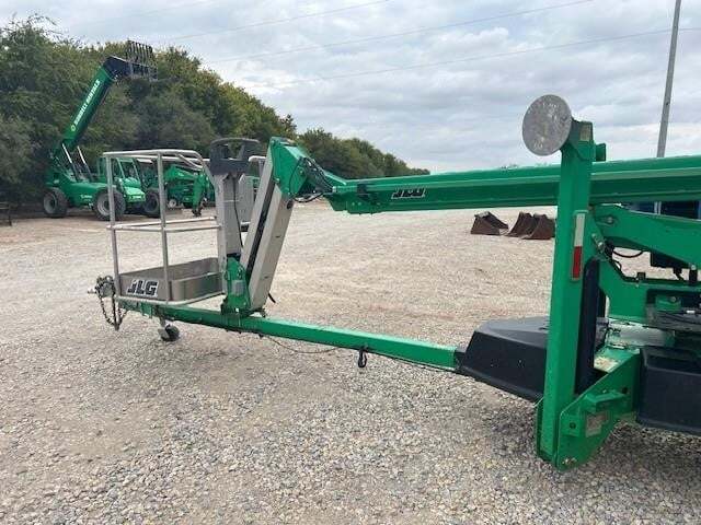 2017 JLG T500J-5