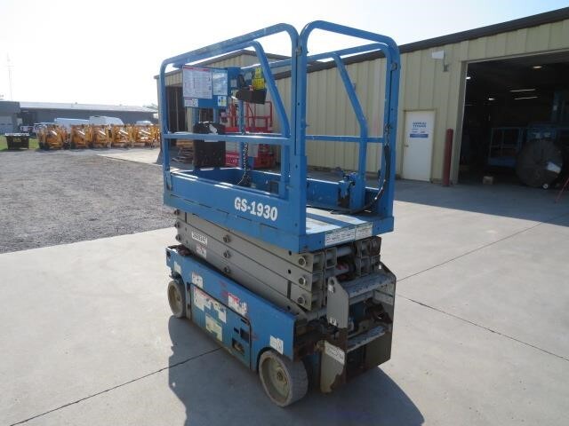 2018 Genie GS-1930-8