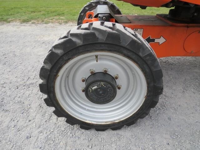 2018 JLG 340AJ-13
