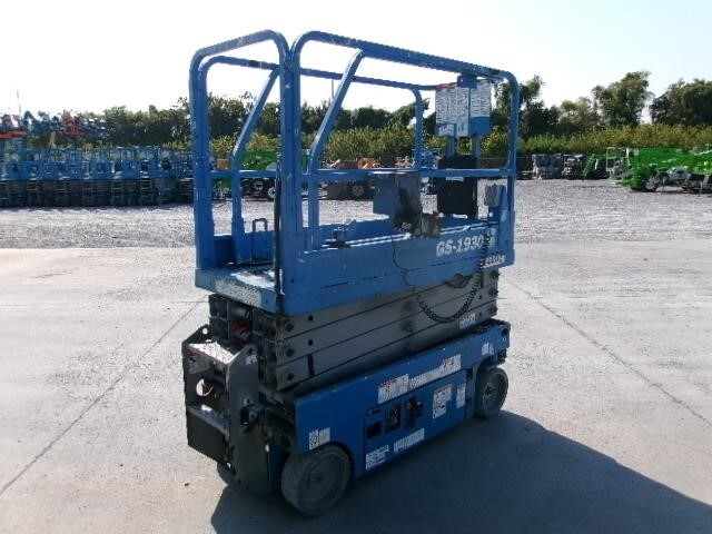 2018 Genie GS-1930-4