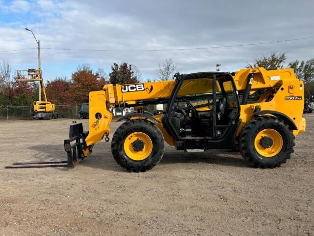 2019 JCB 507-42-1
