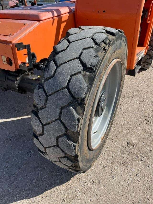 2017 SkyTrak 8042-11