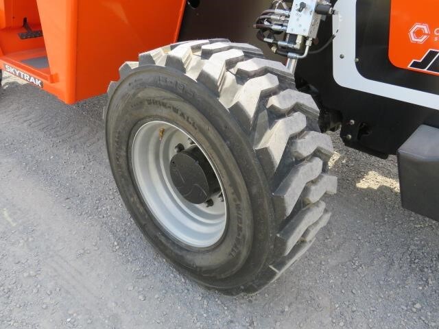 2025 SkyTrak 6042-13