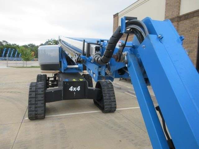 2025 Genie S-65 Trax-11