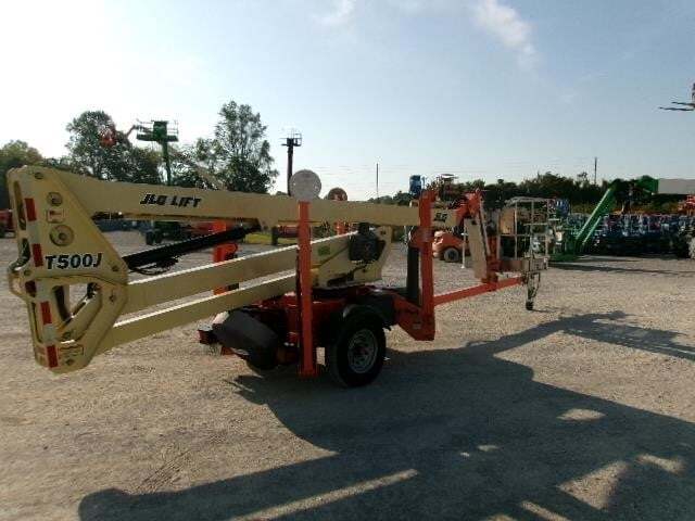2018 JLG T500J-3