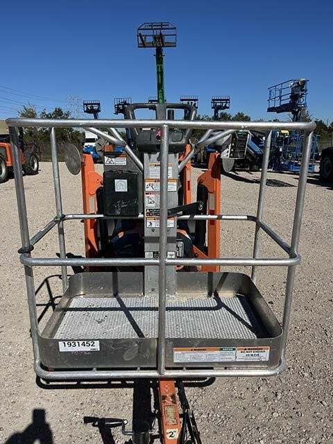 2018 JLG T350-3