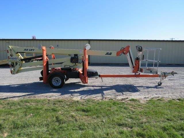 2018 JLG T500J-5