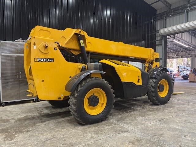 2019 JCB 509-42-4