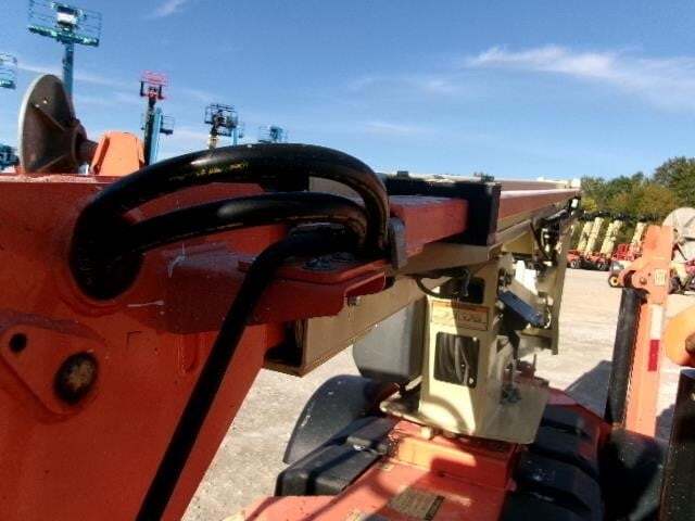 2018 JLG T350-11