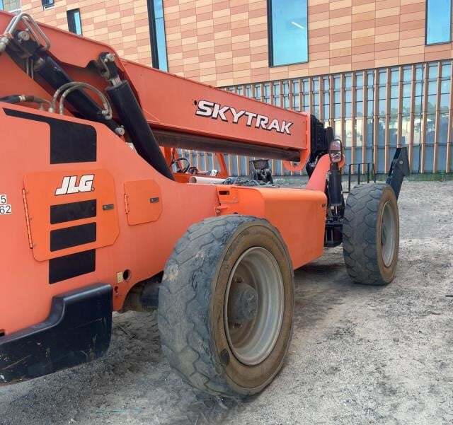 2016 SkyTrak 10054-3