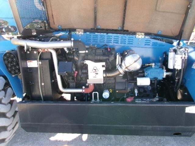 2022 Genie GTH-1056-14