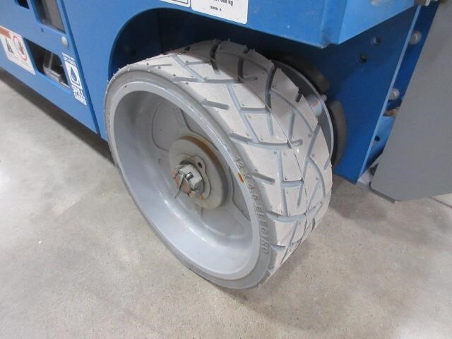 2025 Genie GS-1932-8