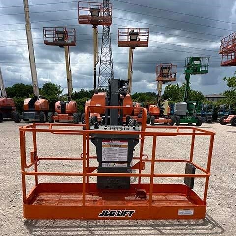 2017 JLG 860SJ-12