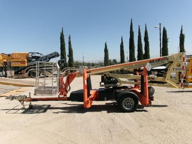 2018 JLG T350-1