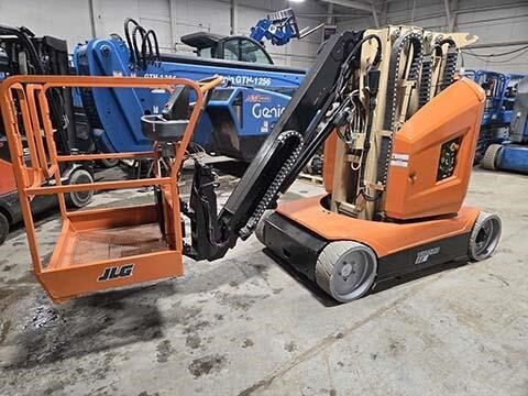 2016 JLG Toucan 32E