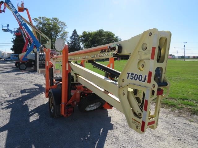 2018 JLG T500J-8