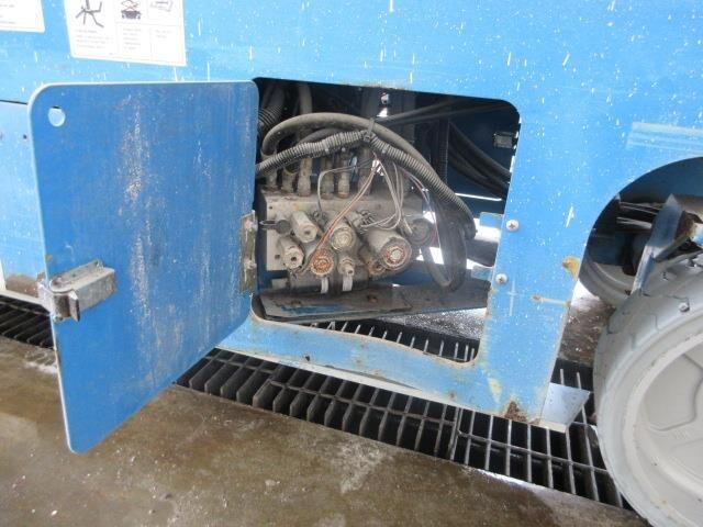 2017 Genie GS-2632-11