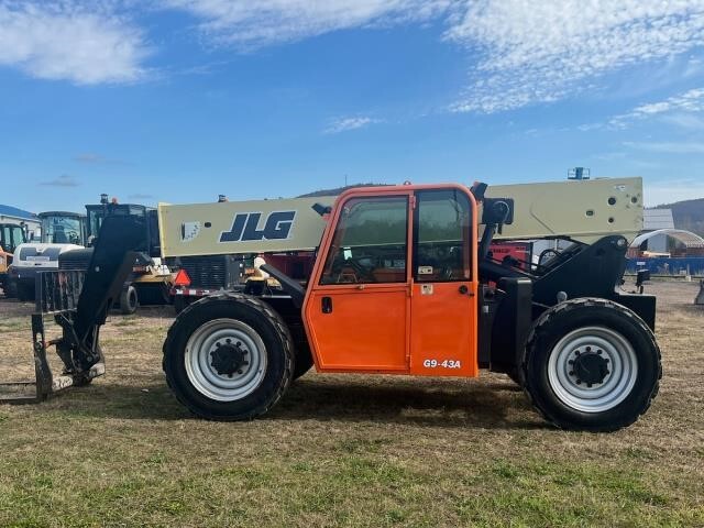 2015 JLG G9-43A