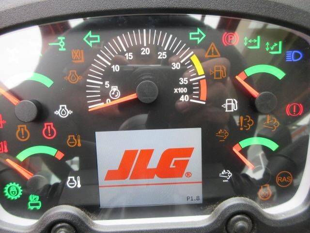2025 JLG 1055-33