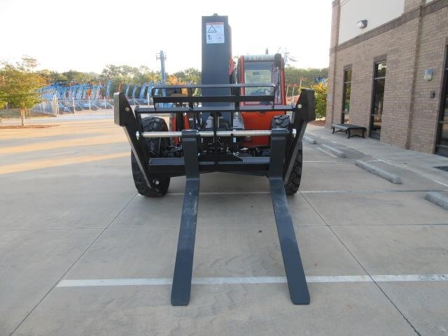 2025 SkyTrak 10054-8