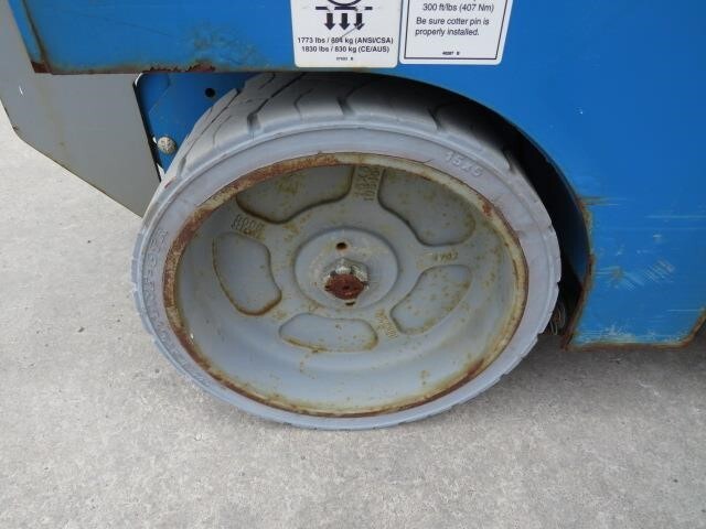 2017 Genie GS-2632-15