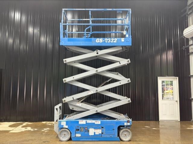 2017 Genie GS-2632-8