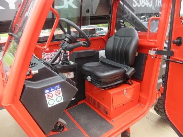 2025 Skyjack SJ843 TH-21