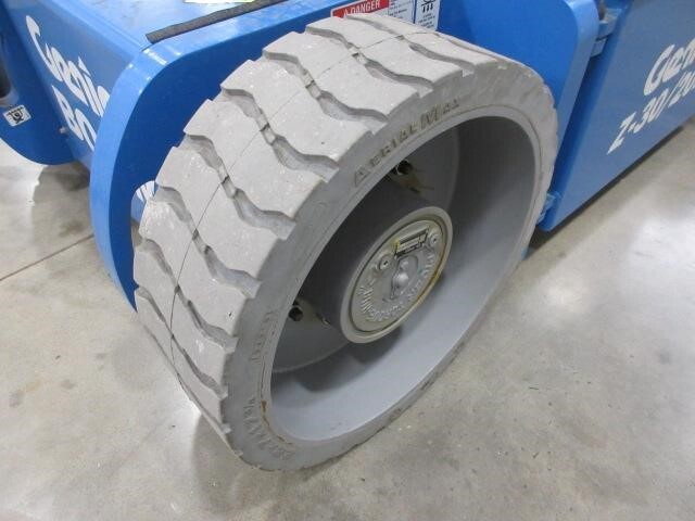 2025 Genie Z-30/20N RJ-12