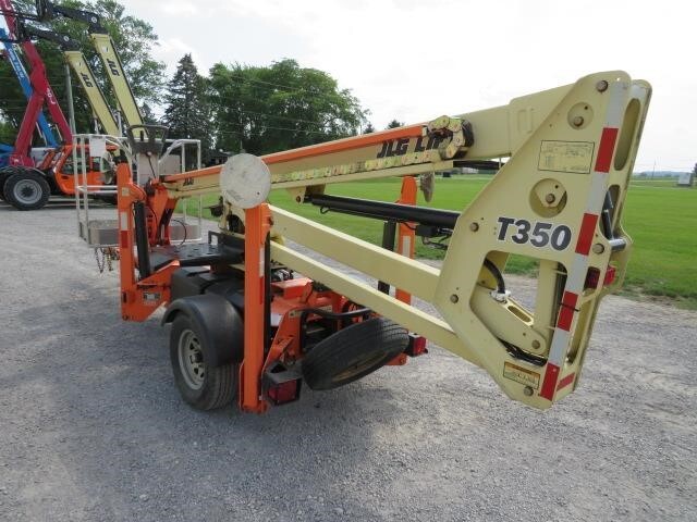 2018 JLG T350-8