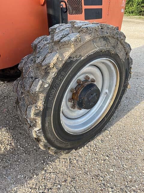 2016 SkyTrak 8042-11